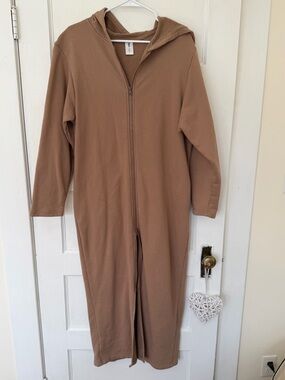 Tan Maxi Smash + Tess Hoodie dress